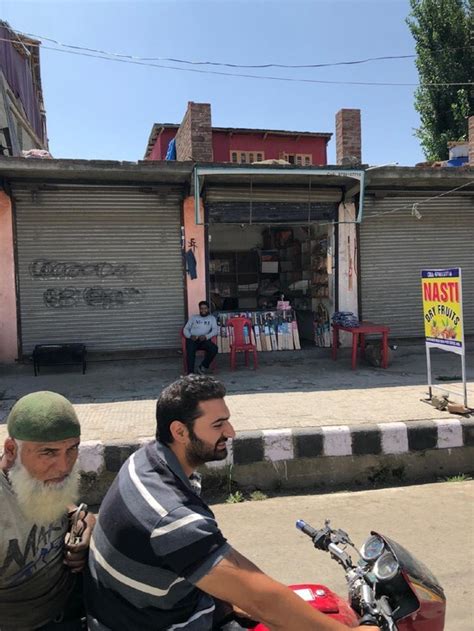 Amigos امیگوس, Anantnag Reviews .